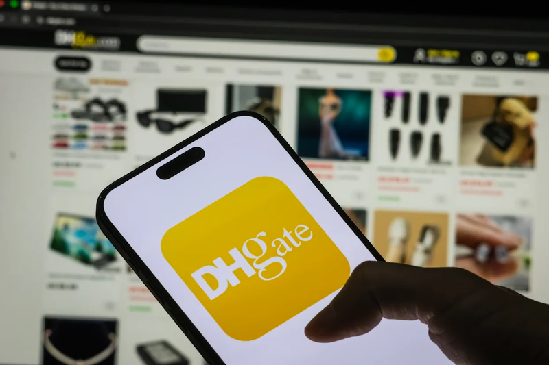 DHgate là nền tảng thương mại điện tử quốc tế chuyên bán sỉ và bán lẻ hàng Trung