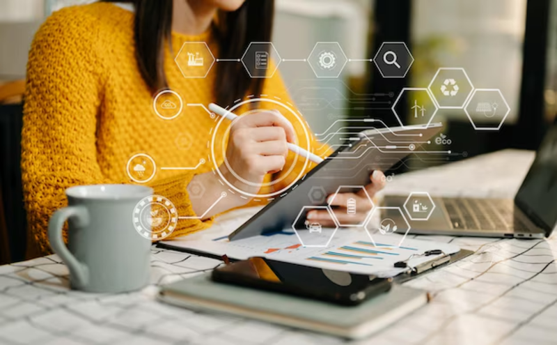 Doanh nghiệp đánh giá và so sánh phần mềm quản lý mua hàng trước khi chọn