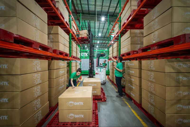 Hệ thống kho bãi tại GHTK đảm bảo về không gian và ứng dụng công nghệ quản lý hiện đại