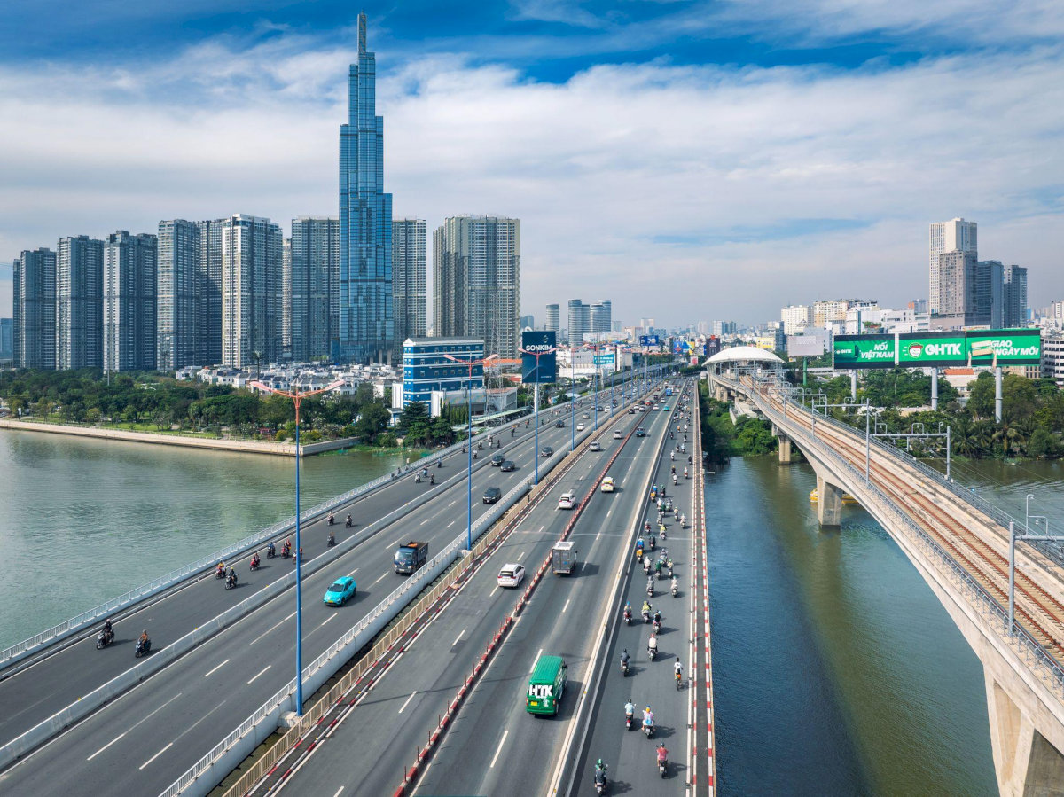 Bất kể vị trí của bạn ở đâu sau khi sáp nhập, GHTK cam kết luôn đồng hành và đáp ứng mọi nhu cầu vận chuyển hàng hóa của bạn một cách hiệu quả nhất