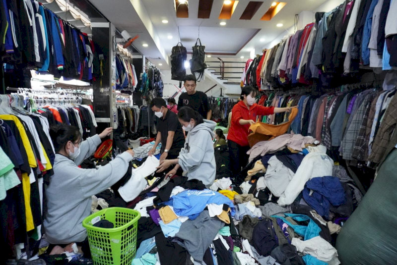 Bạn cần lựa chọn nguồn hàng phù hợp dựa trên vốn ban đầu