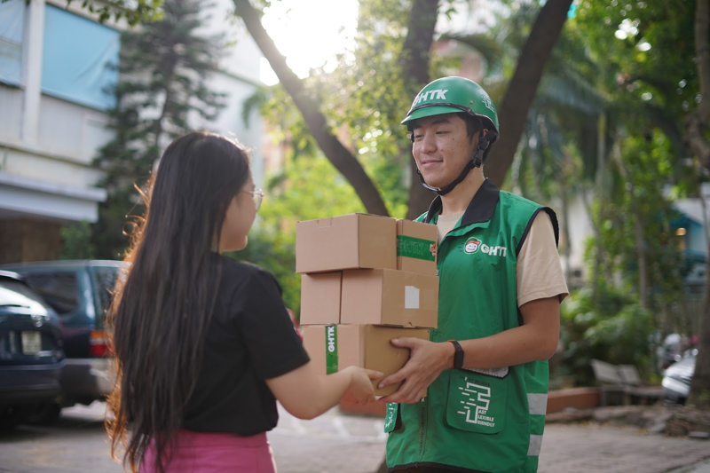 Hãy trao đổi rõ ràng với nhà cung cấp của bạn để về việc lựa chọn đơn vị vận chuyển uy tín như GHTK để đảm bảo thời gian và chất lượng giao hàng