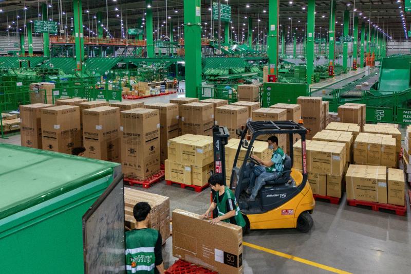 Kho vận cung cấp mô hình định giá linh hoạt, chi phí dựa trên hiệu suất và báo cáo minh bạch.