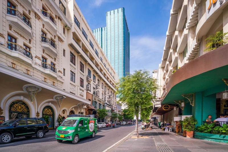 Bất kể vị trí của bạn ở đâu sau khi sáp nhập, GHTK cam kết luôn đồng hành và đáp ứng mọi nhu cầu vận chuyển hàng hóa của bạn một cách hiệu quả nhất.