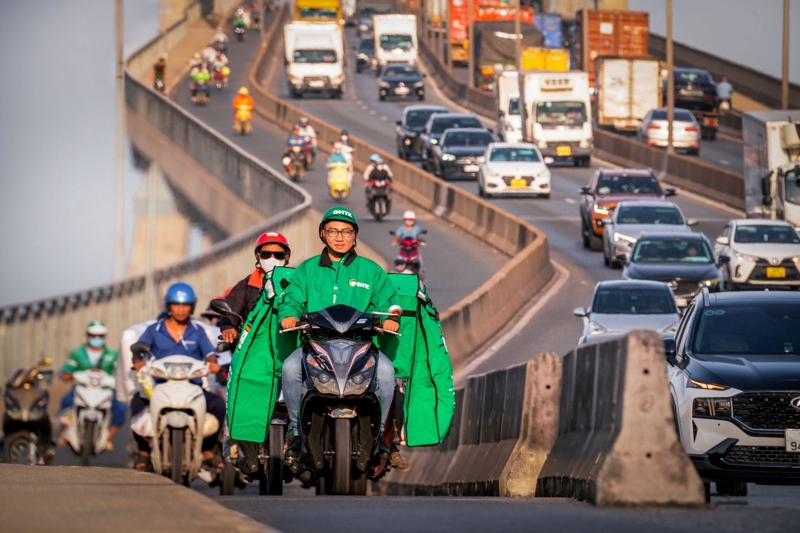 GHTK giao hàng từ thứ 2 đến thứ 7 với khung giờ từ 8h00 – 18h00