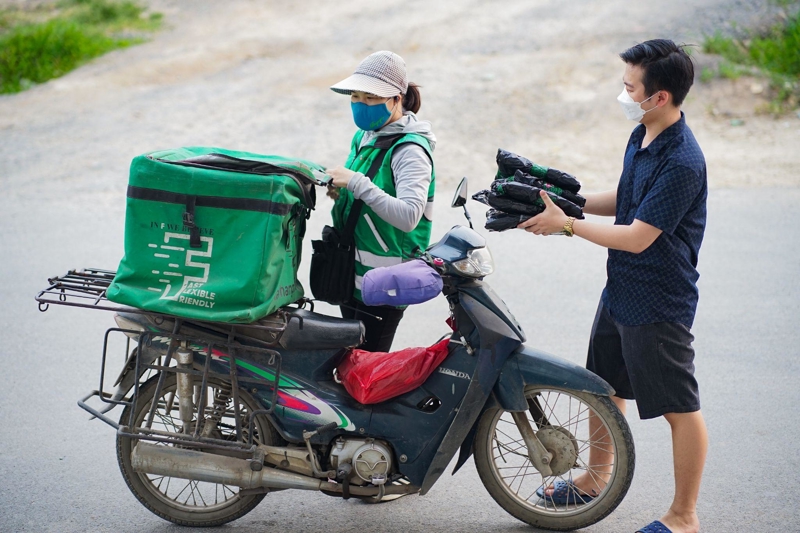 Hàng hóa trong mô hình D2C sẽ không cần thông quan trung gian như đại lý, cửa hàng bán lẻ