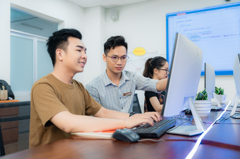 Có tài chính hạn chế, bạn vẫn có thể kinh doanh TMĐT