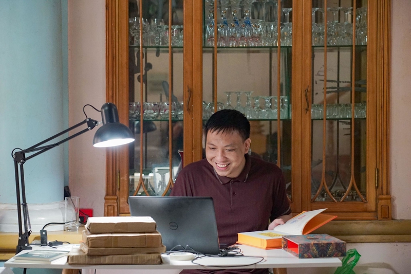 Người bán cần nghiên cứu các vấn đề về pháp lý và quản lý tài chính để hạn chế những rủi ro