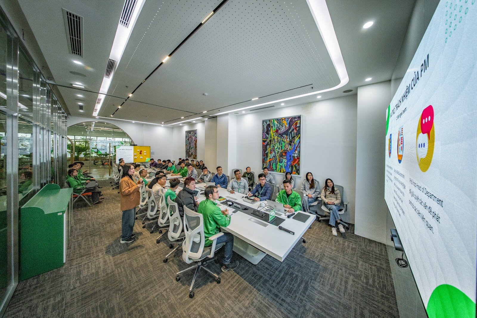 Giải pháp tư vấn của GHTK giúp doanh nghiệp tối ưu hóa quy trình và cá nhân hóa trải nghiệm thông qua việc phân tích chuyên sâu để giải quyết đúng nhu cầu và mục tiêu kinh doanh.