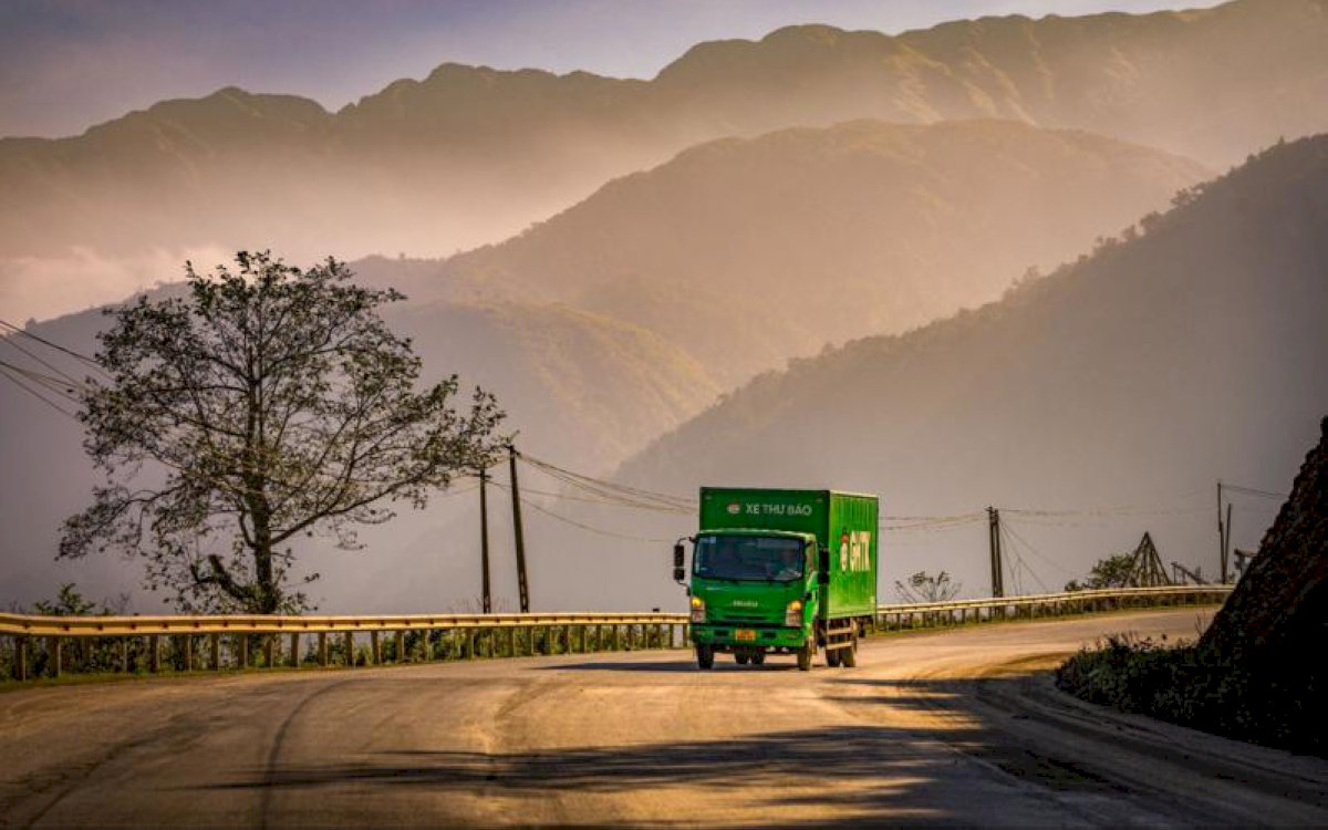 GHTK mang đến sự tối ưu cho dịch vụ giao hàng, đặc biệt phù hợp với địa hình sông nước và sự thay đổi hành chính phức tạp tại khu vực Ba Tri.