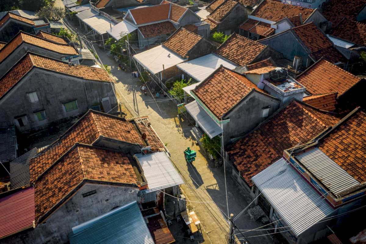 GHTK mang đến sự tối ưu cho dịch vụ giao hàng, đặc biệt phù hợp với khu vực có địa hình rộng lớn và đang phát triển mạnh về công nghiệp như Vĩnh Cửu.