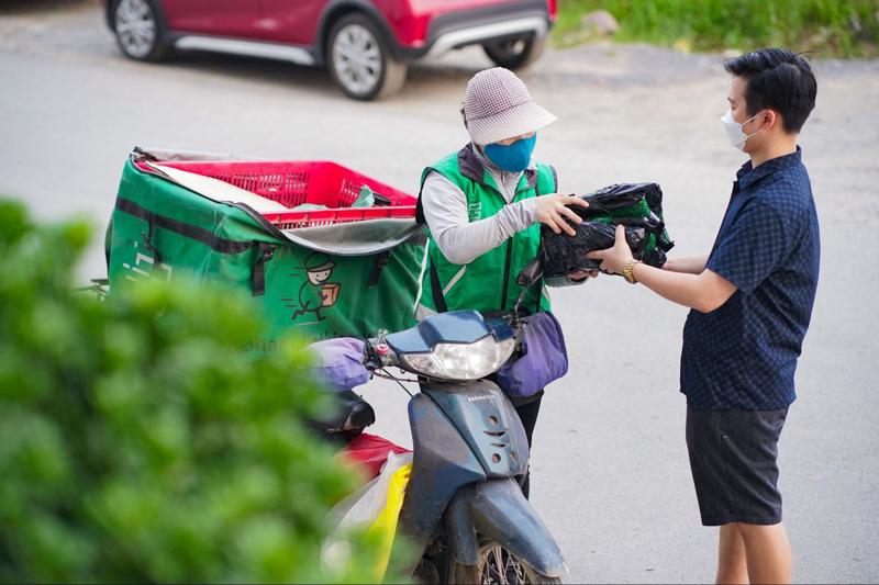 Khách hàng nên kiểm tra thật kỹ sản phẩm trước khi nhận