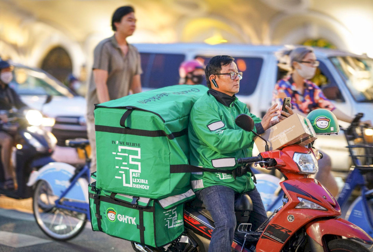 GHTK Tuy Phước mở rộng kết nối giao nhận đến các khu vực lân cận giúp gửi hàng nhanh chóng và thuận tiện