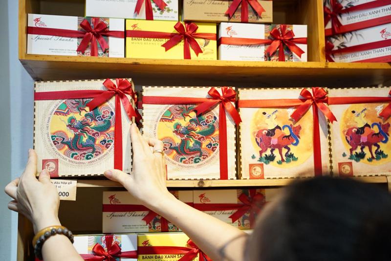 Shop có cần kiểm tra lại hàng hóa được đóng gói nguyên hộp từ nhà sản xuất